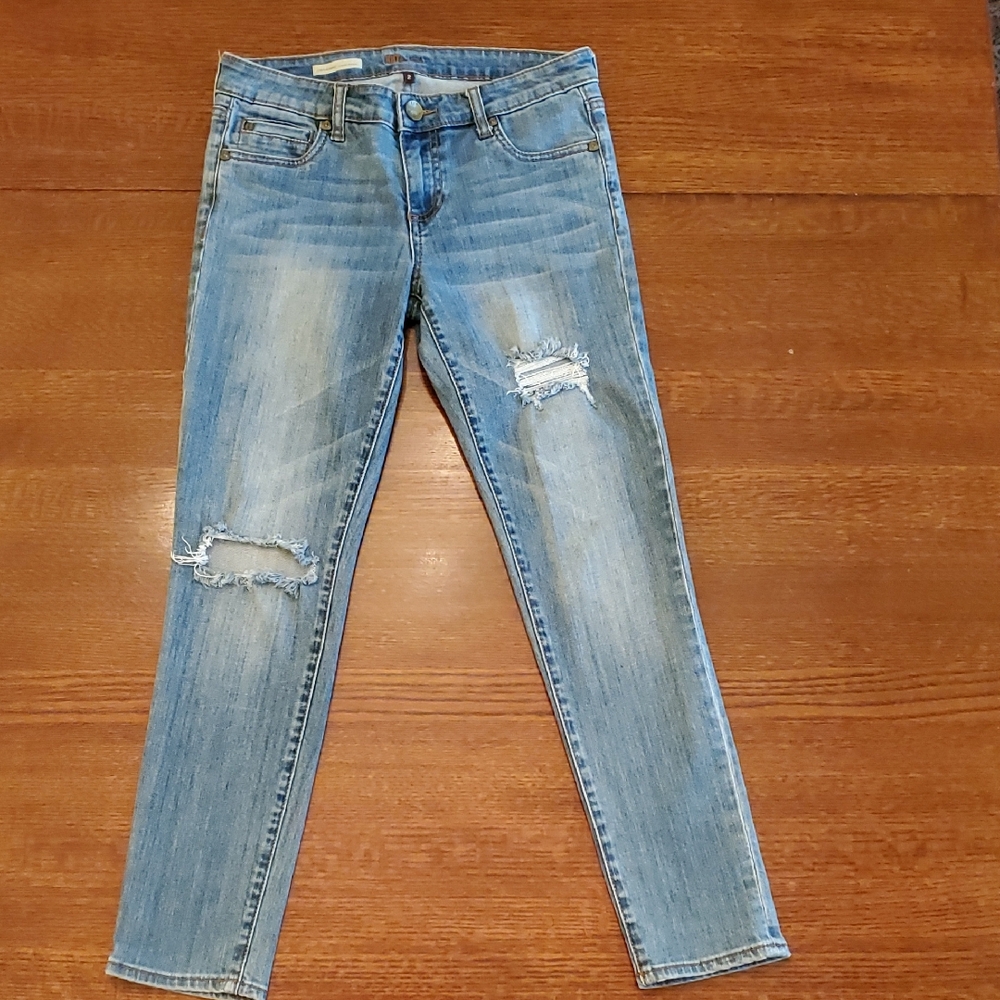 Kut from the Kloth Catherine Slim Boyfriend Distressed Skinny Jeans
